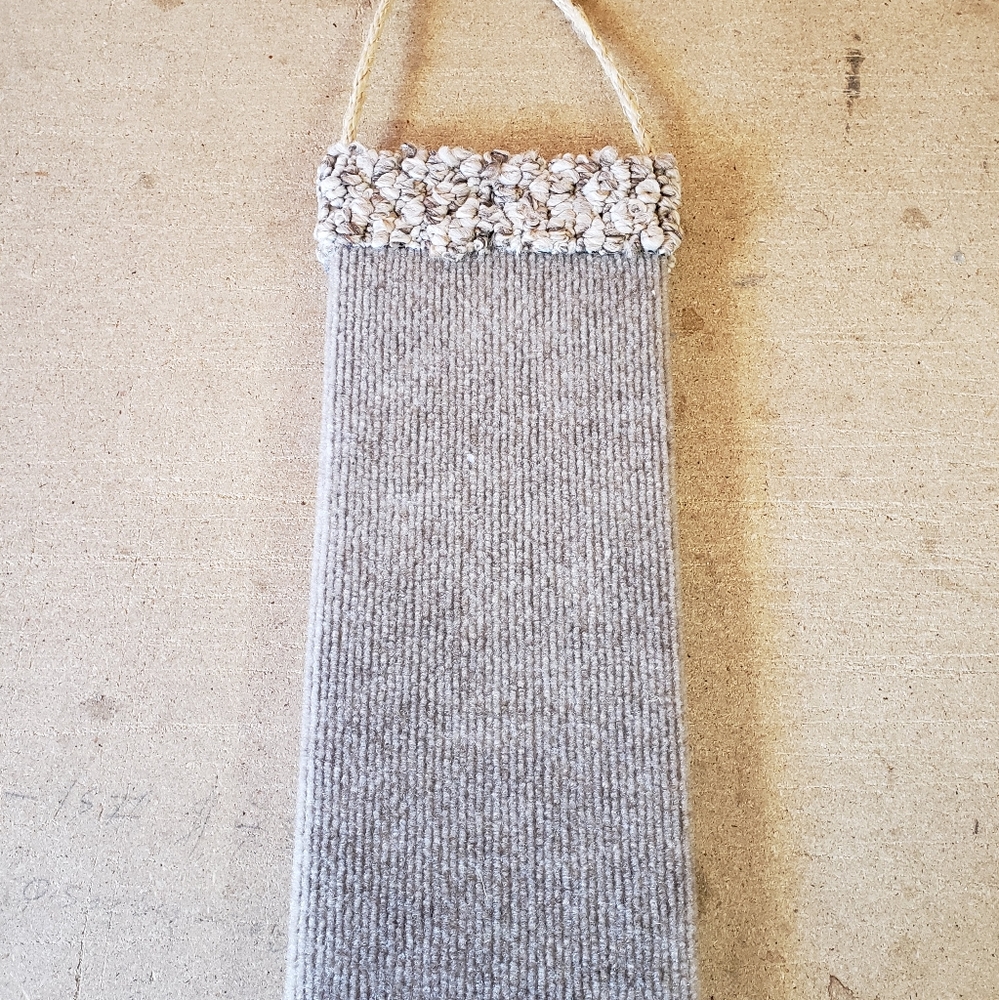 Cat scratcher